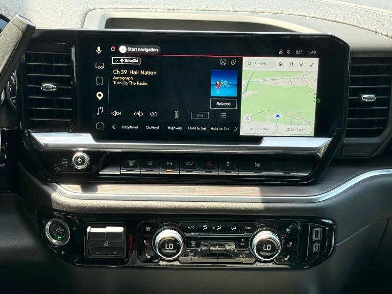 GMC Sierra 2500HD SLT Crew Cab 4WD 2025