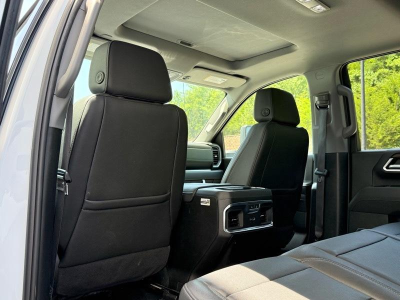 GMC Sierra 2500HD SLT Crew Cab 4WD 2025