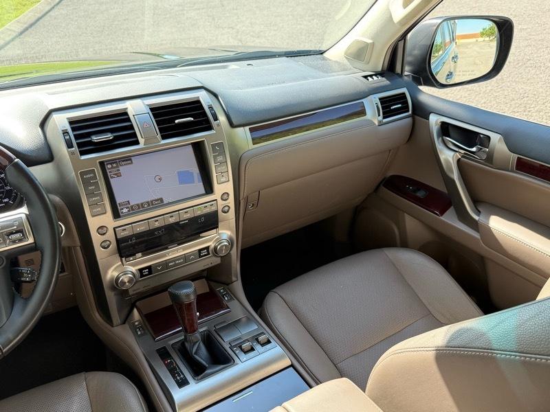Lexus GX 460 Base 2018