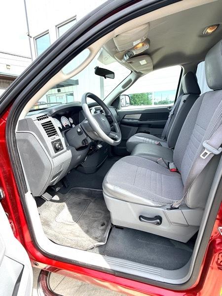 Dodge Ram 1500 SXT Quad Cab Long Bed 4WD 2008