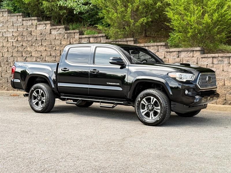 Toyota Tacoma TRD Sport Double Cab 2WD 2018