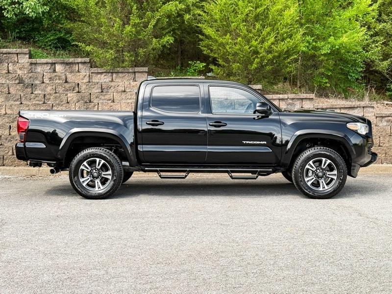 Toyota Tacoma TRD Sport Double Cab 2WD 2018