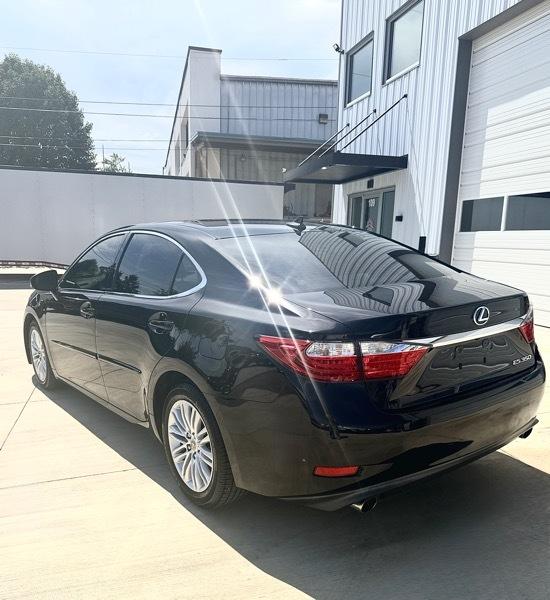 Lexus ES 350 Sedan 2014