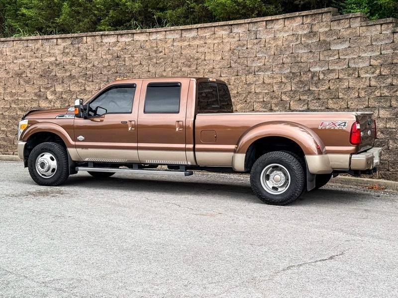 Ford F-350 SD King Ranch Crew Cab 4WD 2012