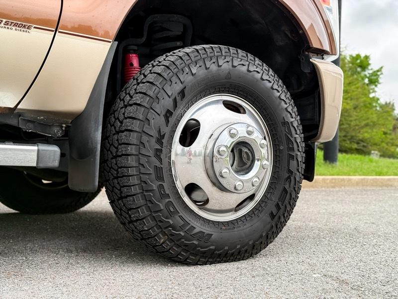 Ford F-350 SD King Ranch Crew Cab 4WD 2012