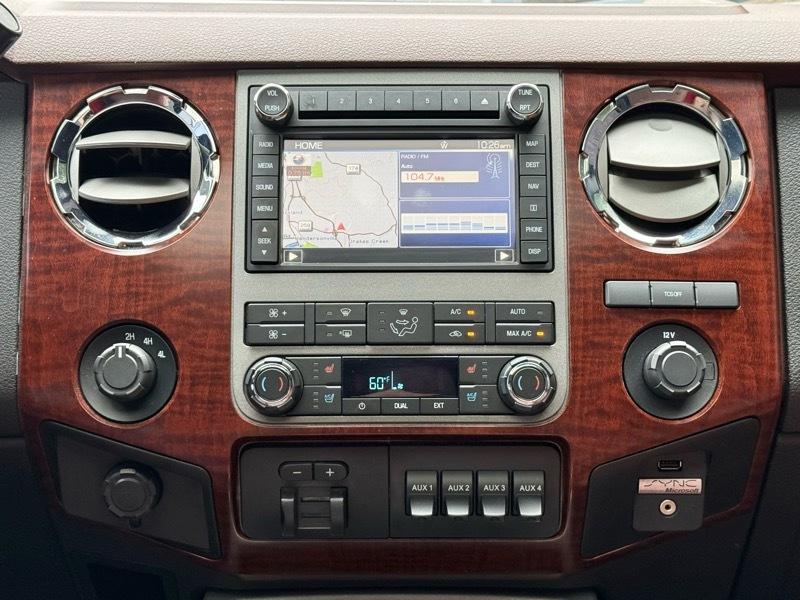 Ford F-350 SD King Ranch Crew Cab 4WD 2012