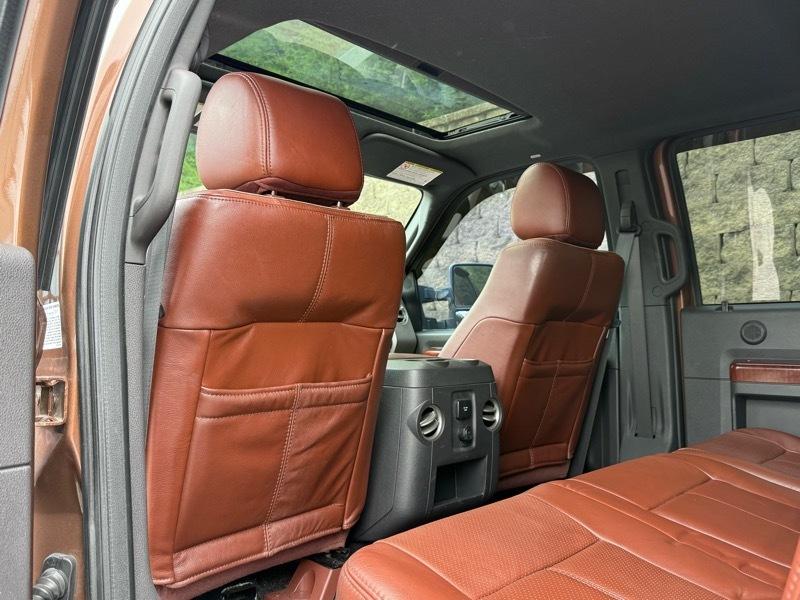 Ford F-350 SD King Ranch Crew Cab 4WD 2012