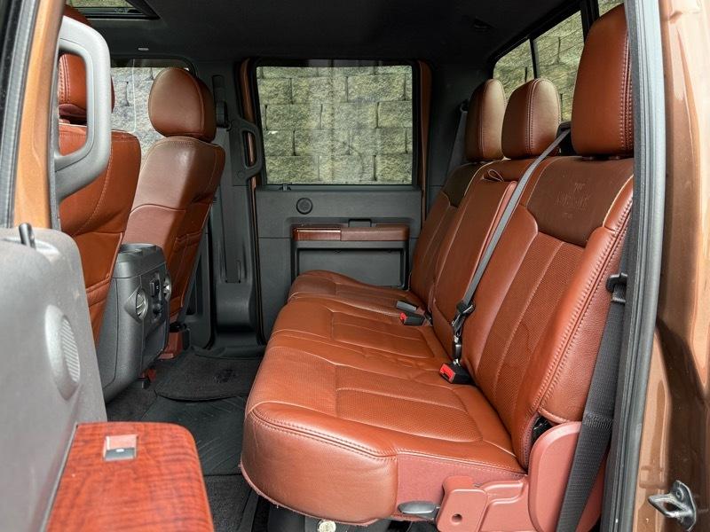 Ford F-350 SD King Ranch Crew Cab 4WD 2012