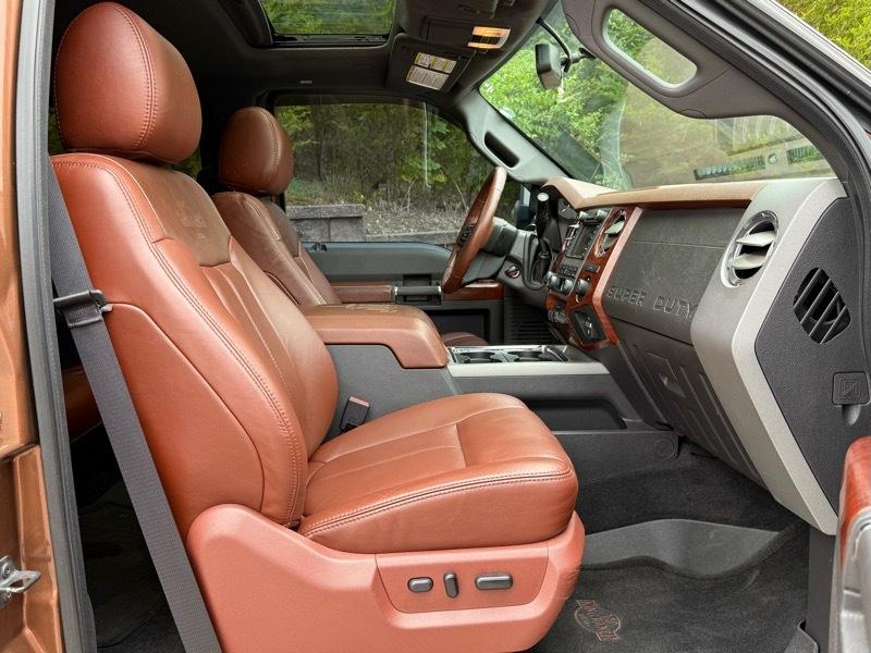 Ford F-350 SD King Ranch Crew Cab 4WD 2012