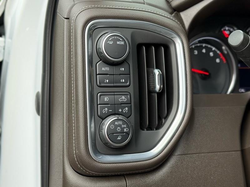 Chevrolet Silverado 1500 LTZ Crew Cab 4WD 2021
