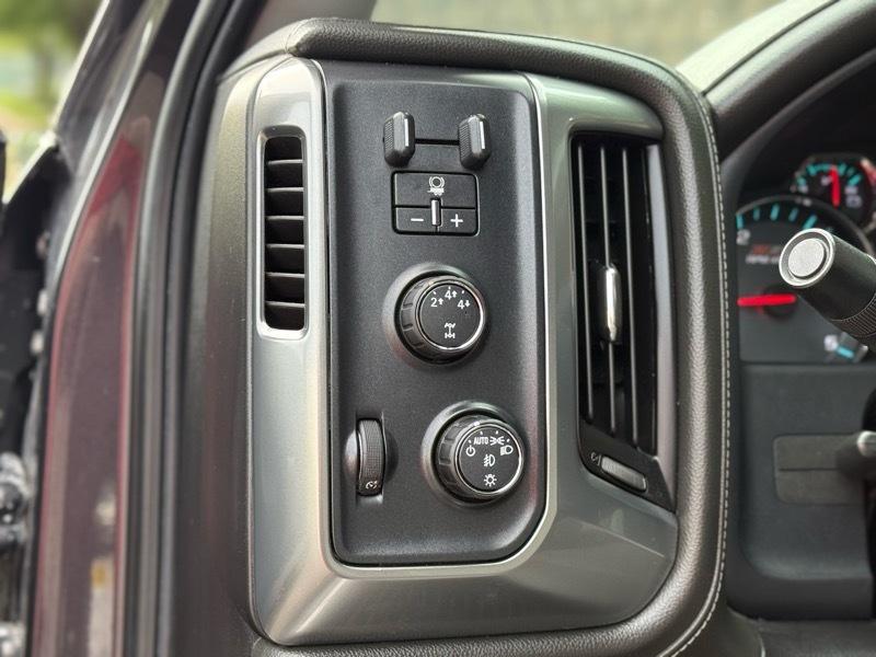 Chevrolet Silverado 2500HD LTZ Crew Cab 4WD 2016
