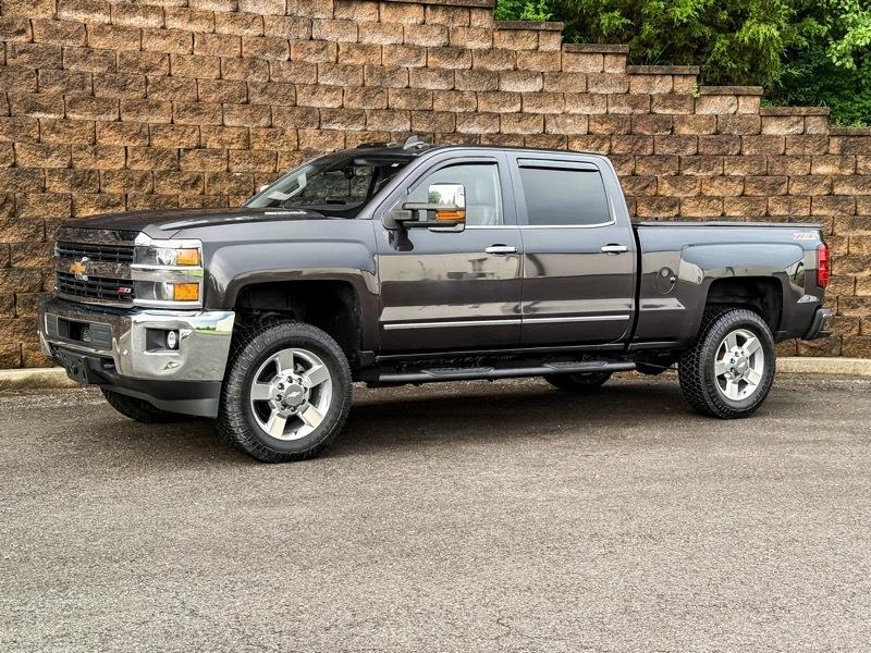 2016 Chevrolet Silverado 2500HD LTZ Crew Cab 4WD