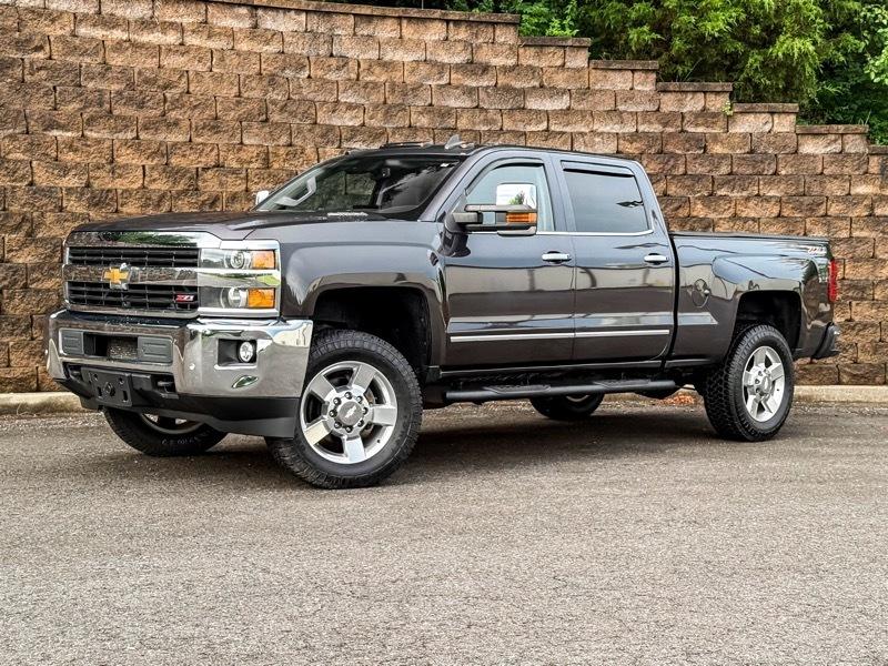 Chevrolet Silverado 2500HD LTZ Crew Cab 4WD 2016