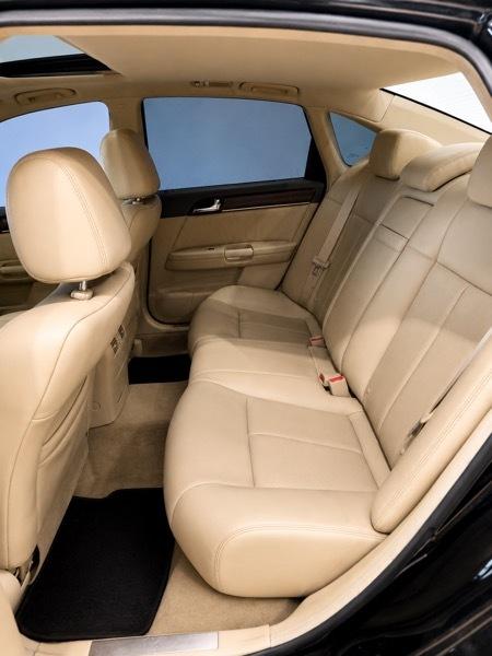 Infiniti M 35 2010