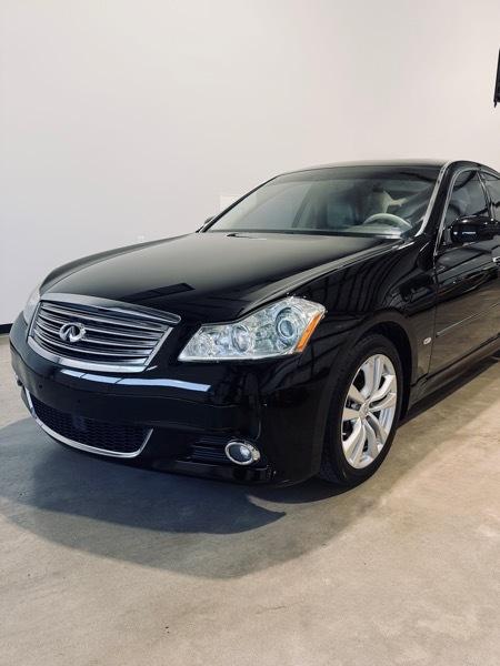 Infiniti M 35 2010