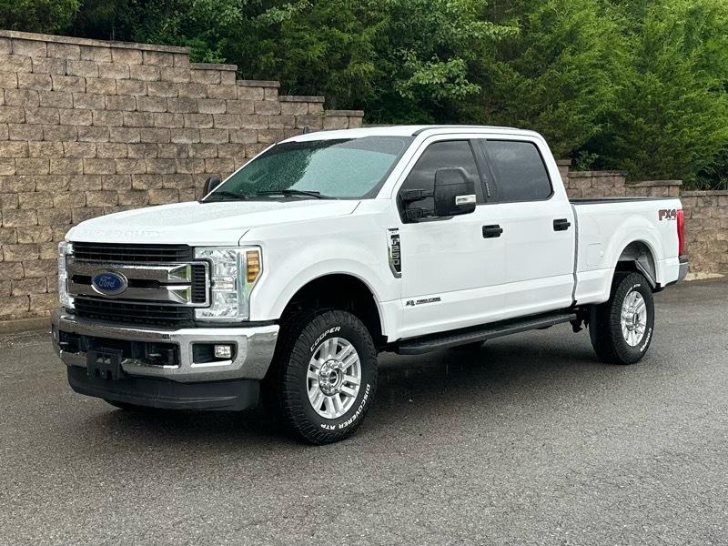 2019 Ford F-250 SD XLT Crew Cab 4WD