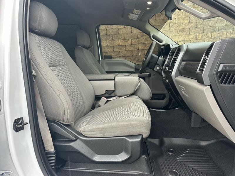 Ford F-250 SD XLT Crew Cab 4WD 2019