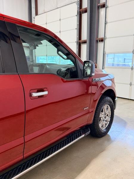 Ford F-150 Lariat SuperCrew 5.5-ft. Bed 2WD 2017