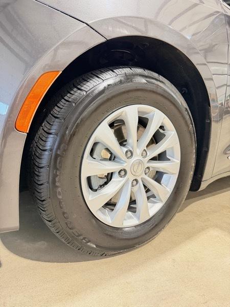 Chrysler Pacifica Touring-L 2017