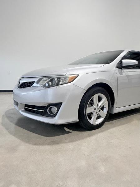 Toyota Camry L 2012