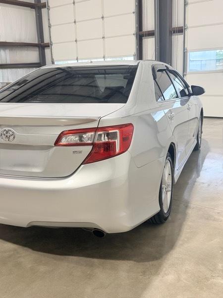 Toyota Camry L 2012