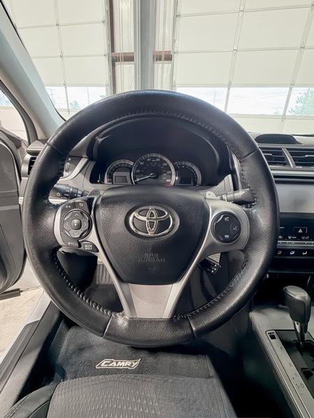 Toyota Camry L 2012