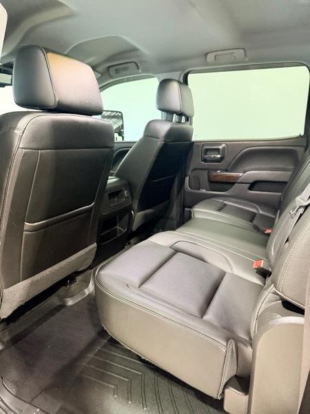 GMC Sierra 1500 4WD Crew Cab 143.5" SLT 2017