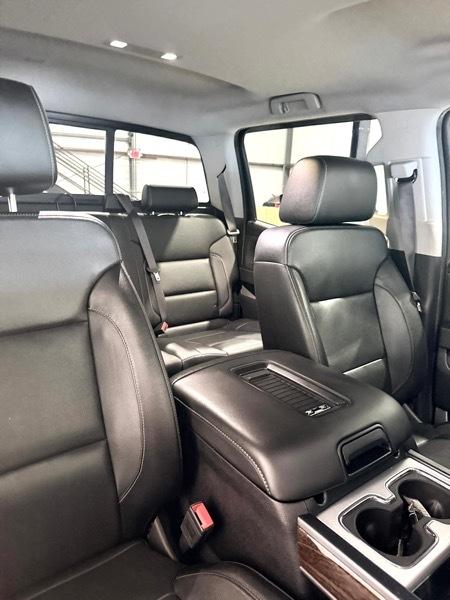 GMC Sierra 1500 4WD Crew Cab 143.5" SLT 2017