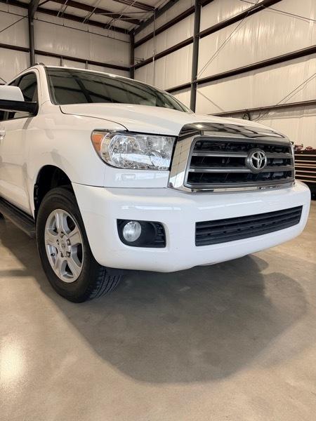 Toyota Sequoia SR5 4.6L 4WD 2012