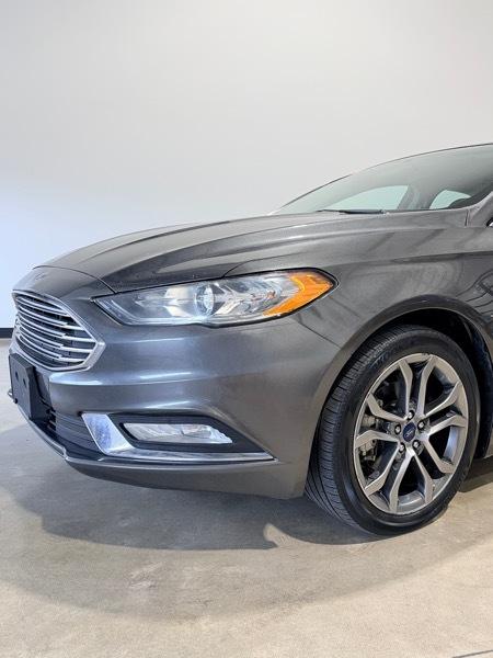 Ford Fusion S 2017