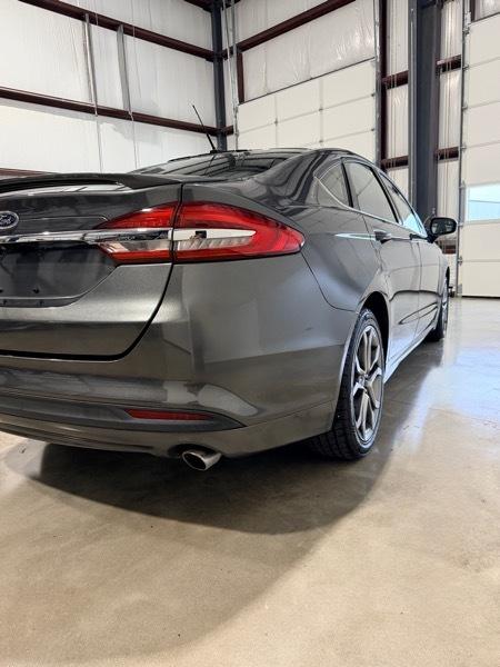 Ford Fusion S 2017