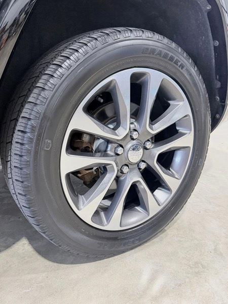 Jeep Grand Cherokee Overland 4WD 2018