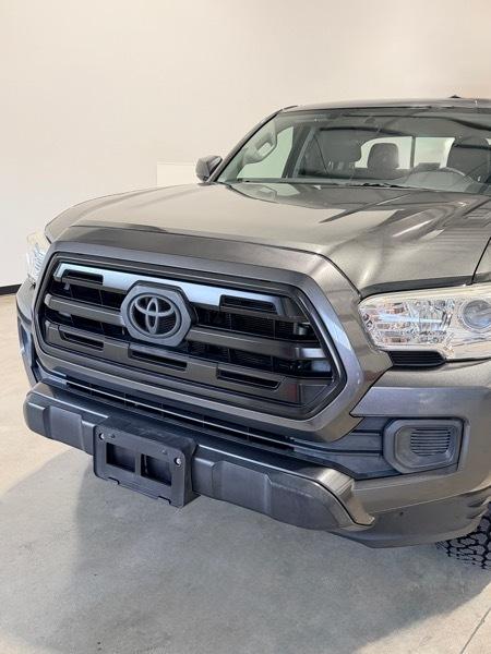 Toyota Tacoma Double Cab 4WD 2017