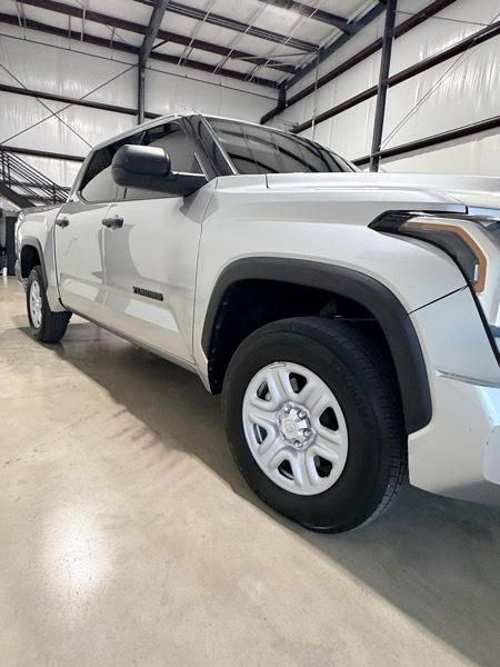 Toyota Tundra SR5 CrewMax 4WD 2023
