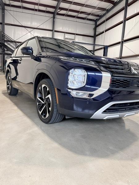 Mitsubishi Outlander SE 2WD 2022
