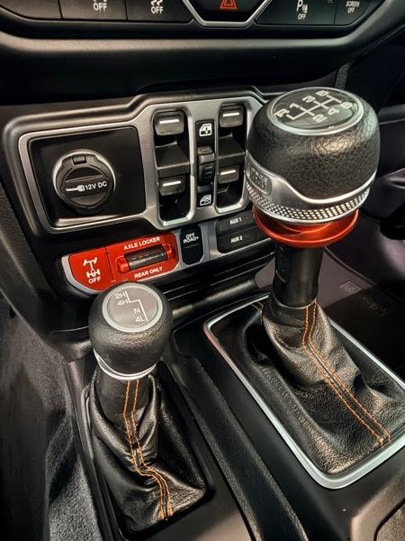 Jeep Gladiator Mojave 2021