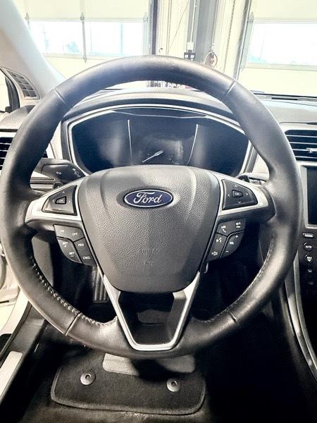 Ford Fusion Titanium 2016