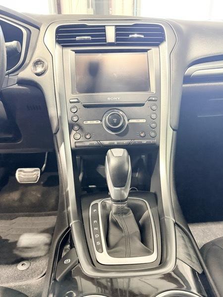 Ford Fusion Titanium 2016