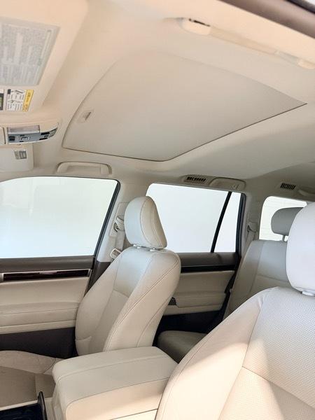 Lexus GX 460 Base 4D SUV 4WD 2017