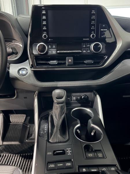 Toyota Highlander L AWD V6 2021