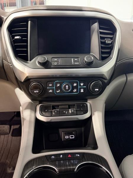 GMC Acadia SLT 2021