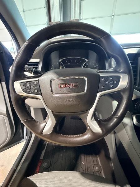 GMC Acadia SLT 2021