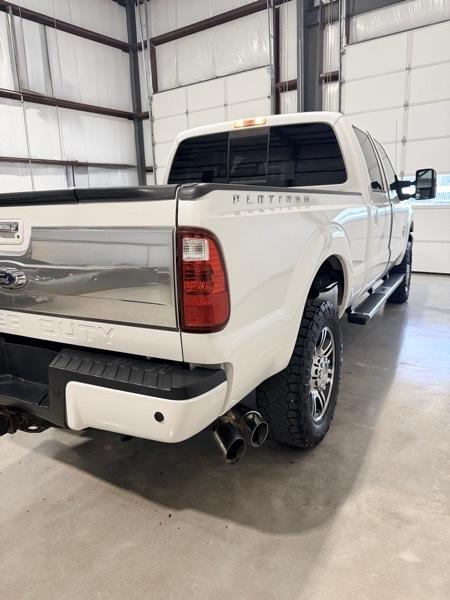 Ford F-350 SD Lariat Crew Cab 4WD 2015