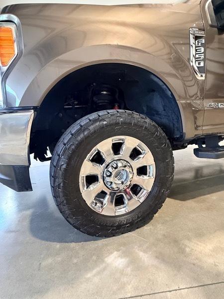 Ford F-350 SD King Ranch Crew Cab 4WD 2017