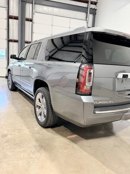 GMC Yukon XL Denali 4WD 2019