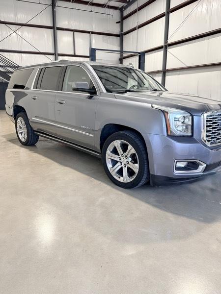 GMC Yukon XL Denali 4WD 2019