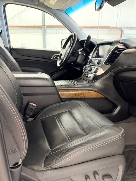GMC Yukon XL Denali 4WD 2019