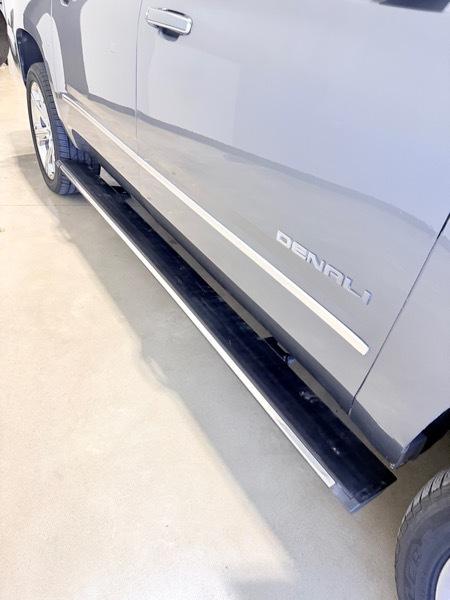 GMC Yukon XL Denali 4WD 2019