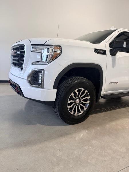 GMC Sierra 1500 AT4 Crew Cab Short Box 4WD 2021