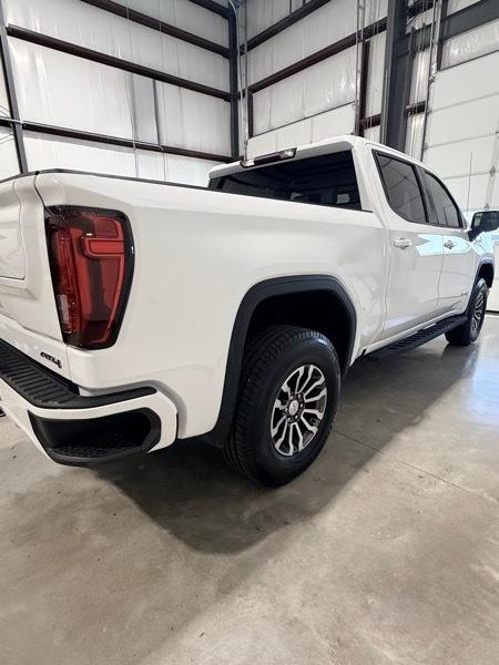 GMC Sierra 1500 AT4 Crew Cab Short Box 4WD 2021
